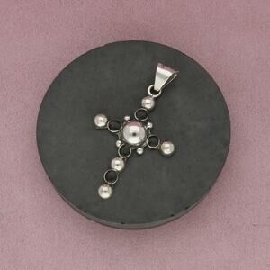 taxco mexico sterling silver vintage large onyx dome cross pendant